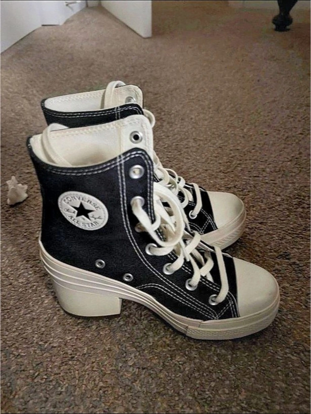 Converse Chuck 70 De Luxe Heel Platform Sneakers in Black & White